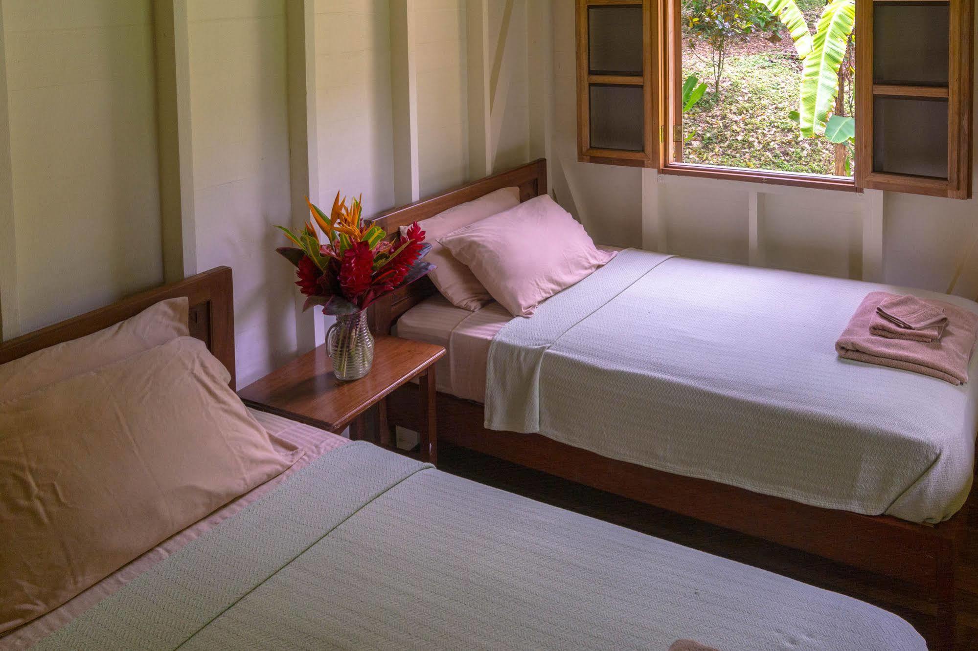 Bluff Beach Retreat Bocas del Toro Eksteriør bilde