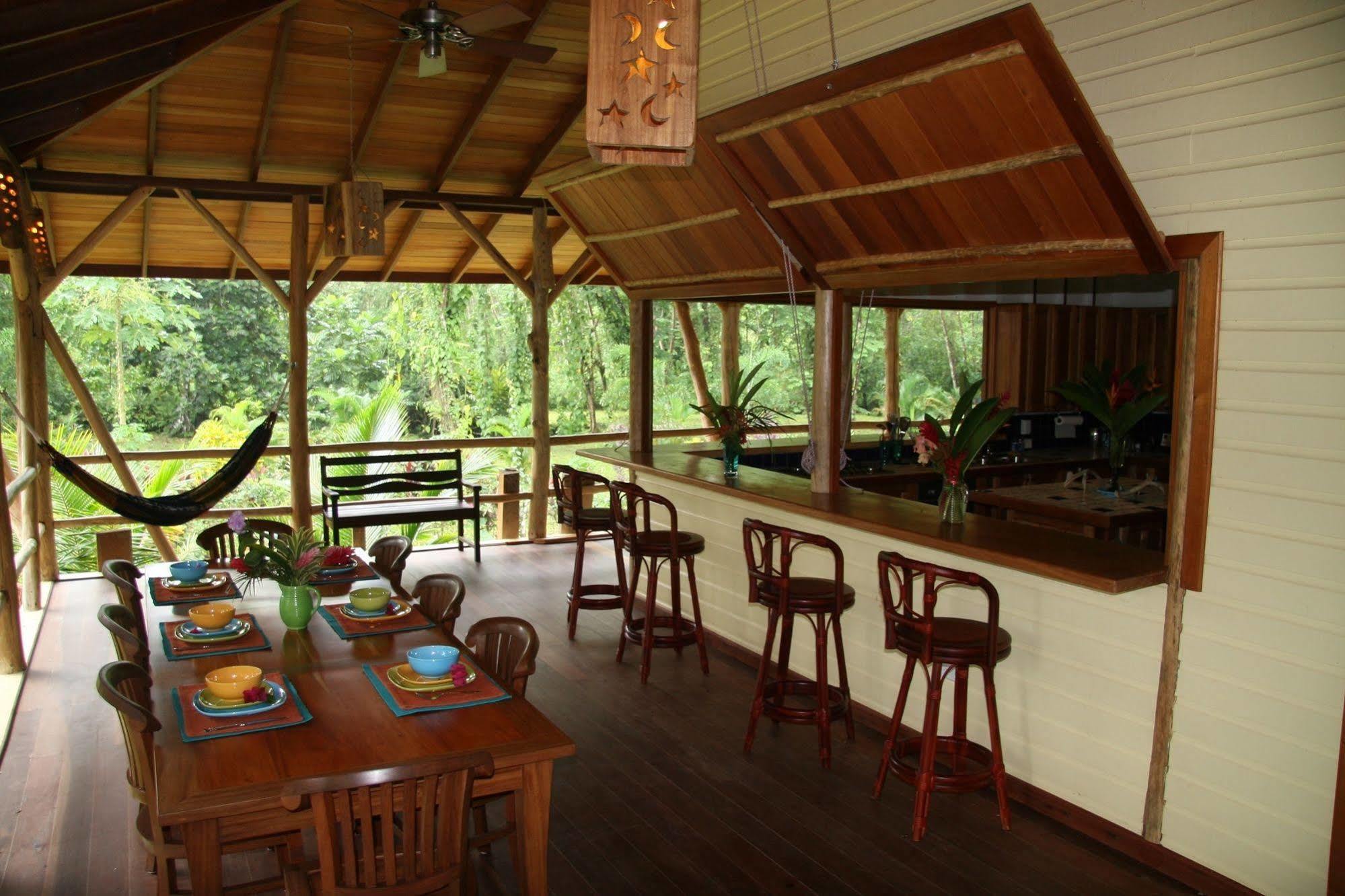 Bluff Beach Retreat Bocas del Toro Eksteriør bilde